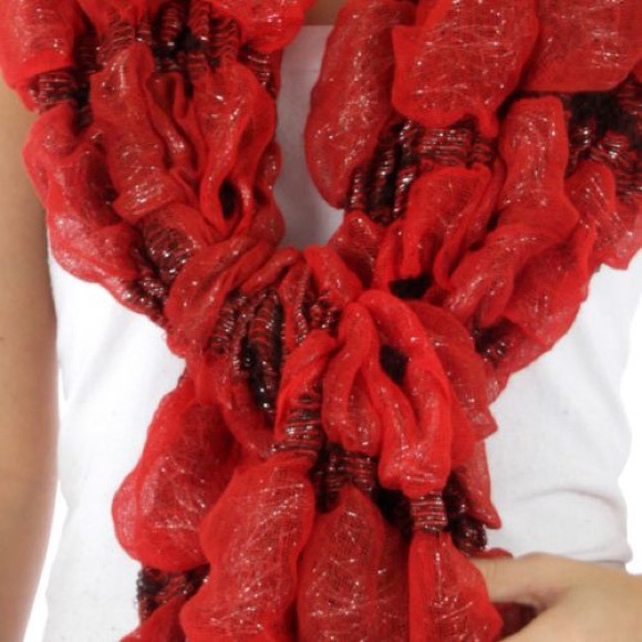 Reversible Red Puffy Bold Red Scarf - Picture 2 of 10